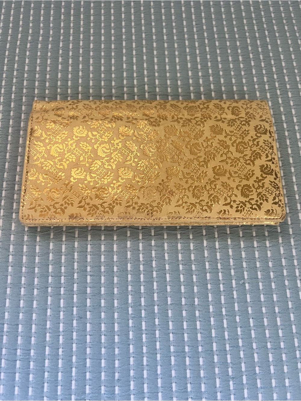 Vintage leather Gold Floral Embossed Clutch Wallet